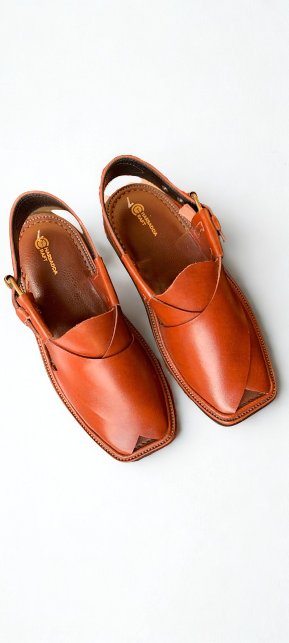 Master (GOL T) peshawari chappal