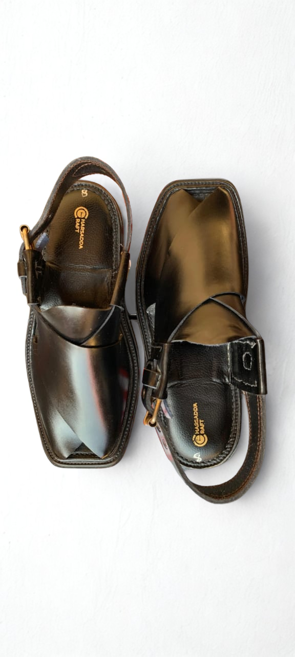 Black (GOL T) peshawari chappal